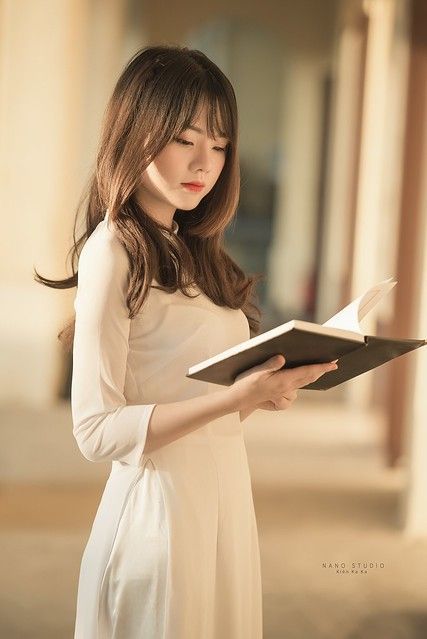 Những kiểu tóc xoăn đẹp cho học sinh cấp 3 đơn giản nhưng vẫn chất