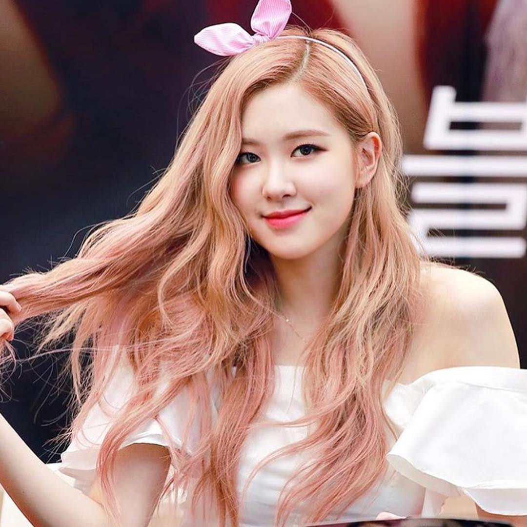 Black Pink đẹp bất chấp với màu tóc hồng nhưng chỉ có Rosé dám nhuộm hẳn lên tóc thật