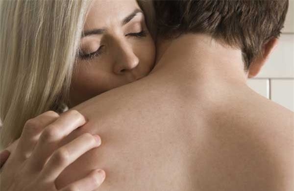 Nghệ thuật kích thích điểm G khiến chàng ngây ngất
