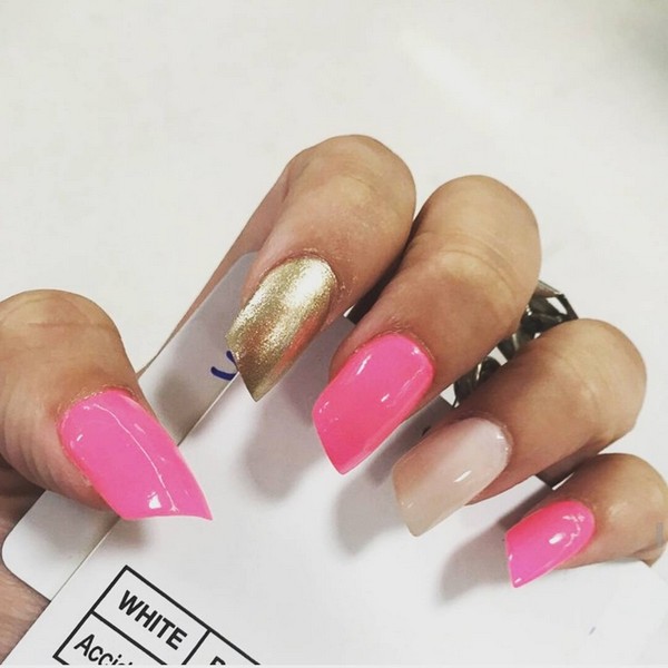 2 xu hướng móng tay... &quot;là lạ&quot; đang nổi đình đám trên Instagram - Dạy học nail chuyên nghiệp - Học làm nail