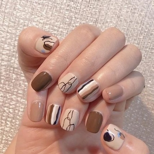 Để dành hết giãn cách đi làm đẹp, chị em làm ngay 12 mẫu nail màu nude này - 7