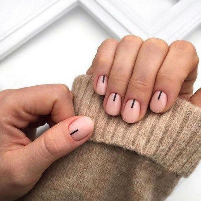 10 mẫu nail màu nude cực sang chảnh giúp nàng đẹp ‘ăn đứt chúng bạn’ - 9
