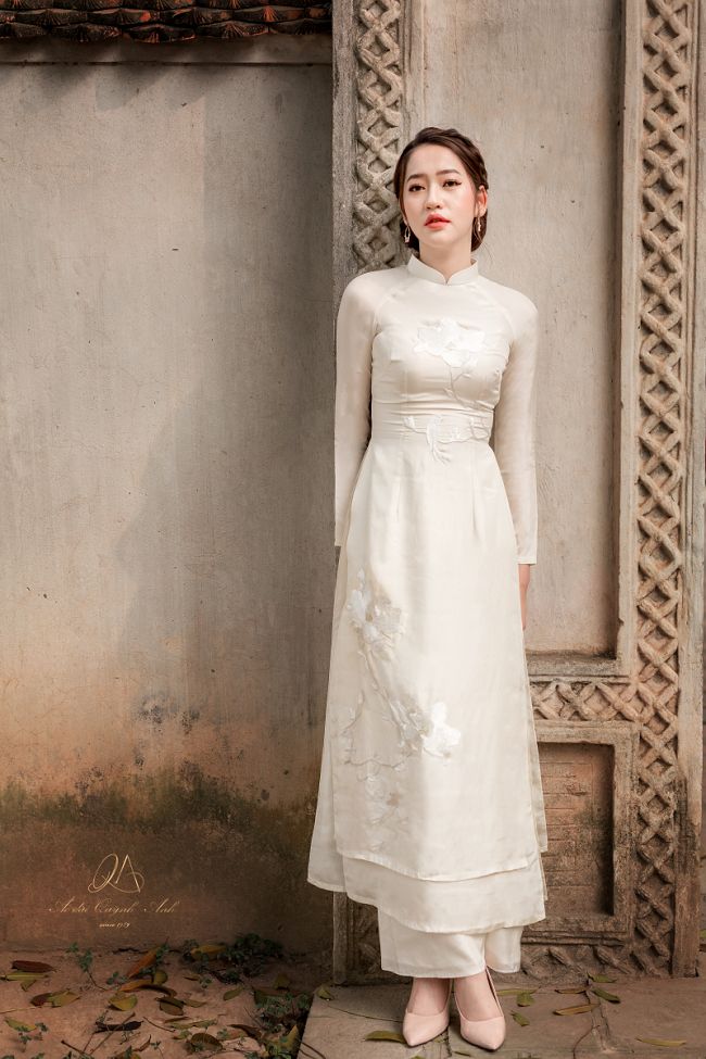 Ghim trên Áo dài