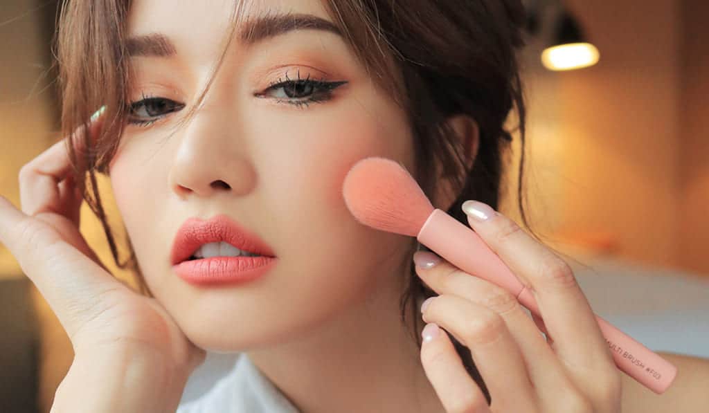 Trang điểm tiếng Hàn là gì