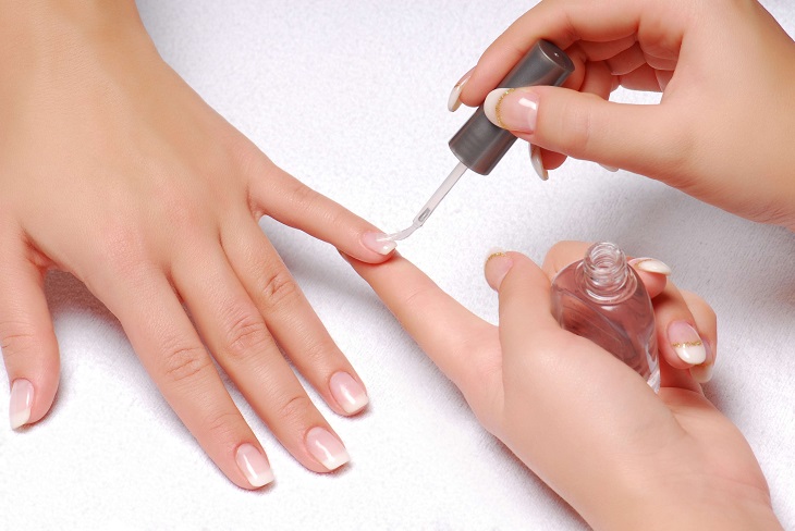 Bật Mí 8 Cách Chăm Sóc Móng Tay Sau Khi Làm Nail Hiệu Quả 2022