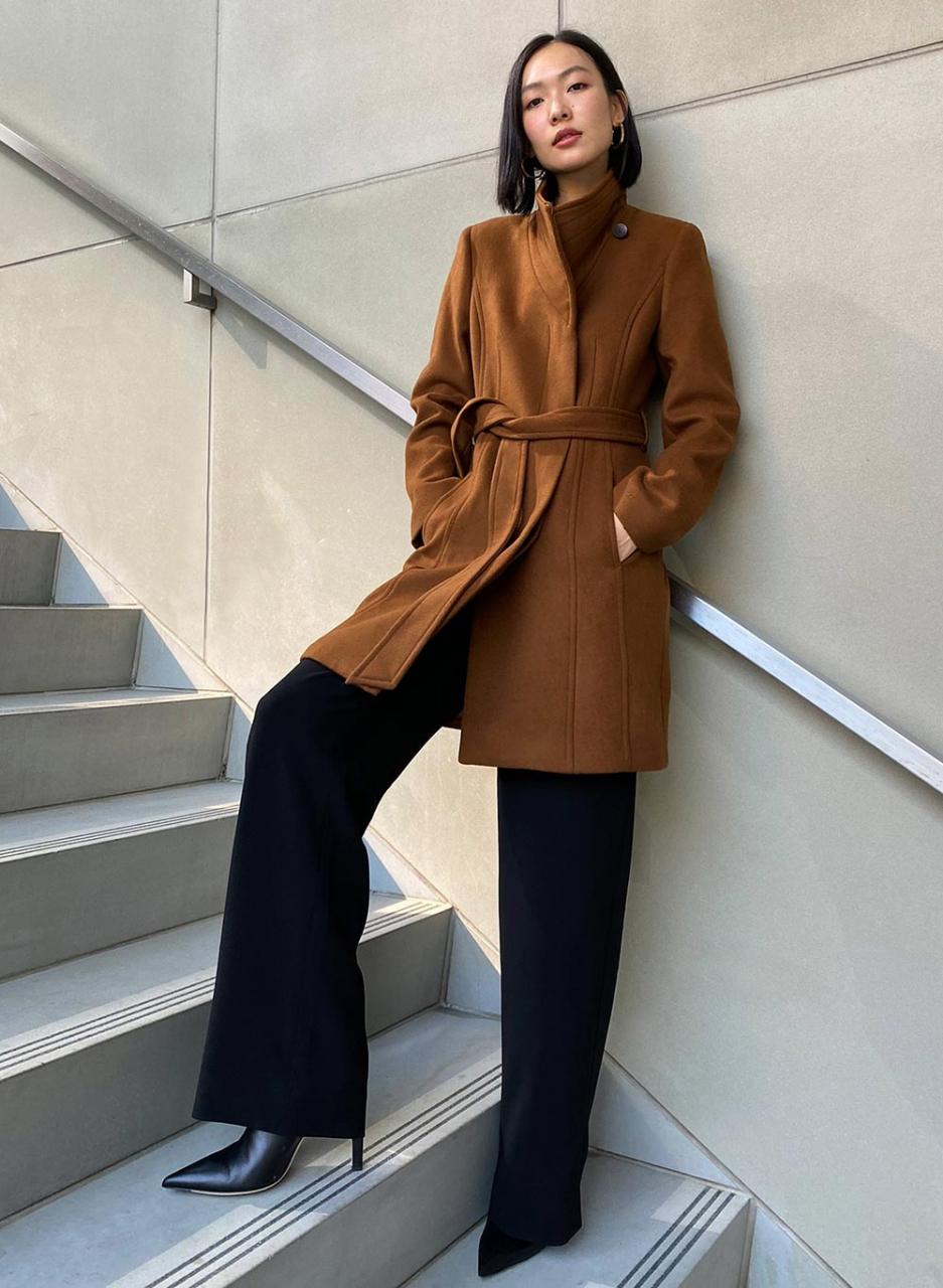 Cách chọn áo khoác cho từng dáng người | Harper's Bazaar Việt Nam