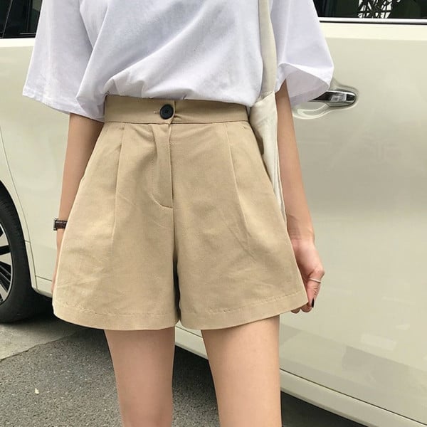 HOT] Mách Bạn 5 Cách Mix Đồ Với Quần Short Cạp Cao 2020