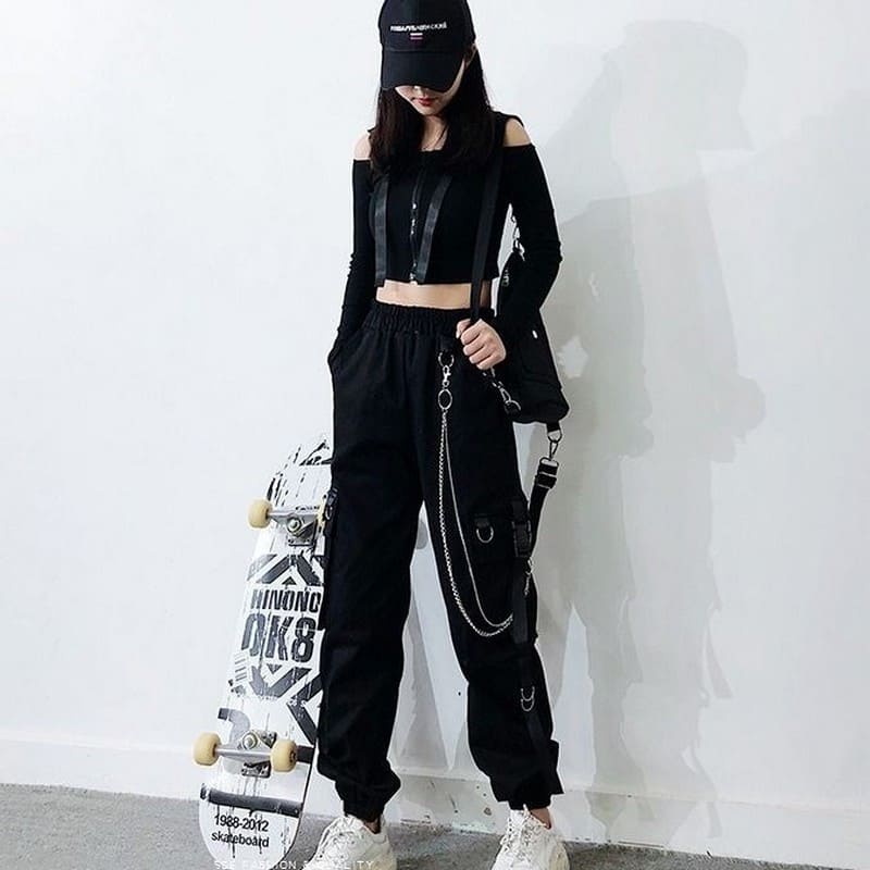 9 Cách Phối Đồ Với Quần Jogger Nữ Cực Chất Dành Cho Các Cô Nàng Cá Tính