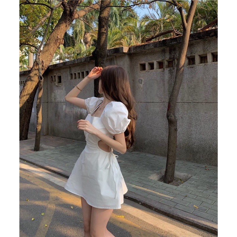 Váy cut eo giá cạnh tranh