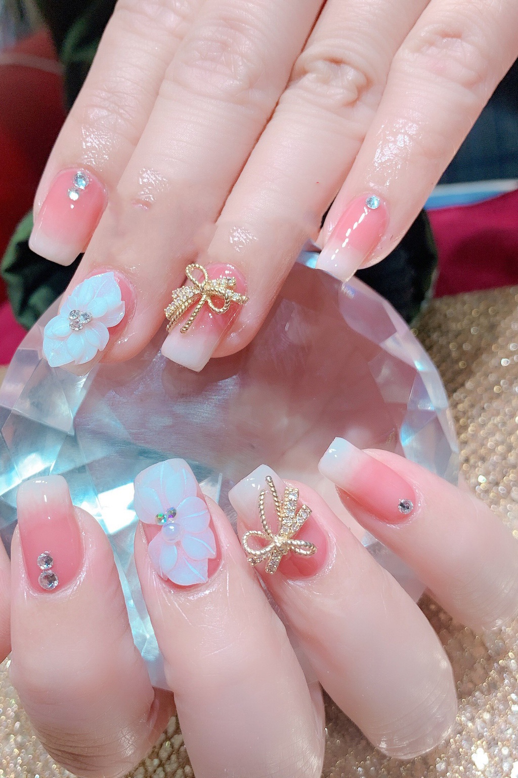 Mẫu nail sang chảnh dành cho cô nàng công sở