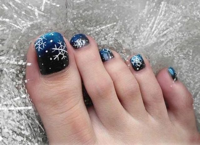 4 mẫu móng chân đẹp mà bạn nhất định phải thử - Ailamdep