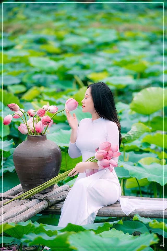 Mùa sen nở, giới trẻ đua nhau &quot;thả dáng&quot; - Đài Phát thanh và Truyền hình Thanh Hóa