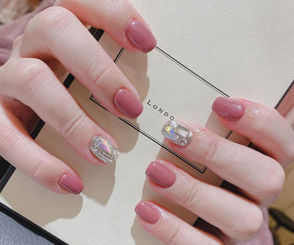 Nail thạch hồng xinh