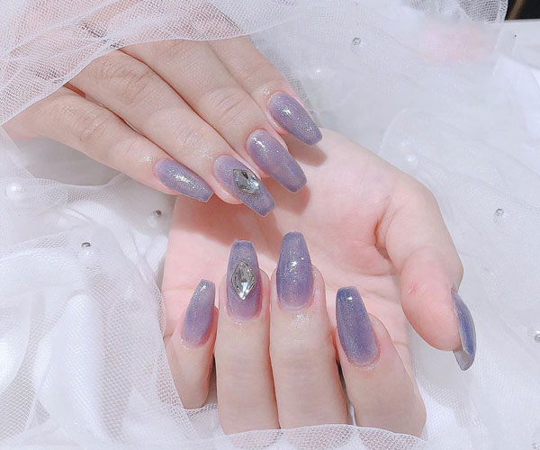 Nail thạch tím