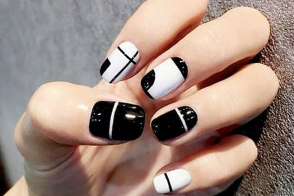 99+ Mẫu nail Đen: Đẹp, Cá tính, Đơn giản, Sang chảnh