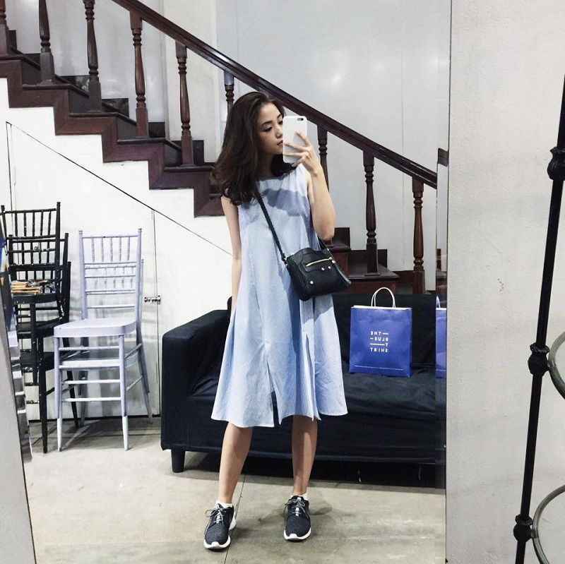 Cách phối đầm với giày thể thao trông như một fashionista chính hiệu
