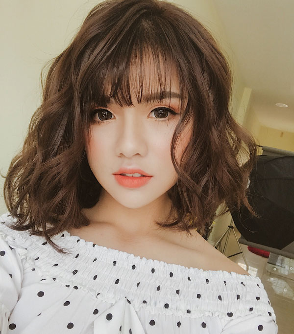 Top 24 kiểu tóc xoăn ngắn Hàn Quốc hot nhất cho cô nàng dạo phố 2021