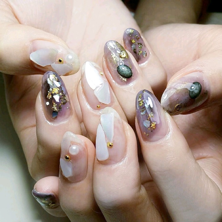 mẫu nail xà cừ cực lấp lánh