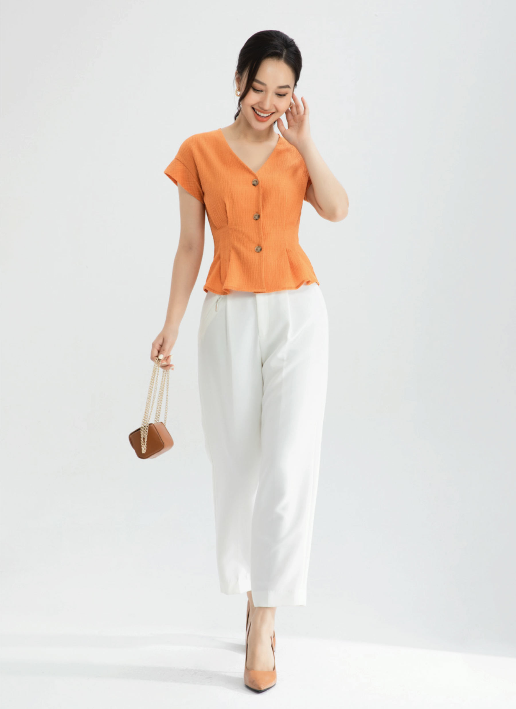 Áo kiểu nữ đẹp tuổi 35 - Thời Trang Daily