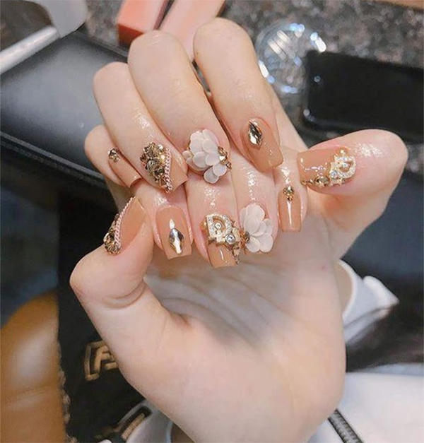 50+ Mẫu sơn móng tay đẹp hot nhất mang lại vẻ đẹp sang trọng nhẹ nhàng - 41