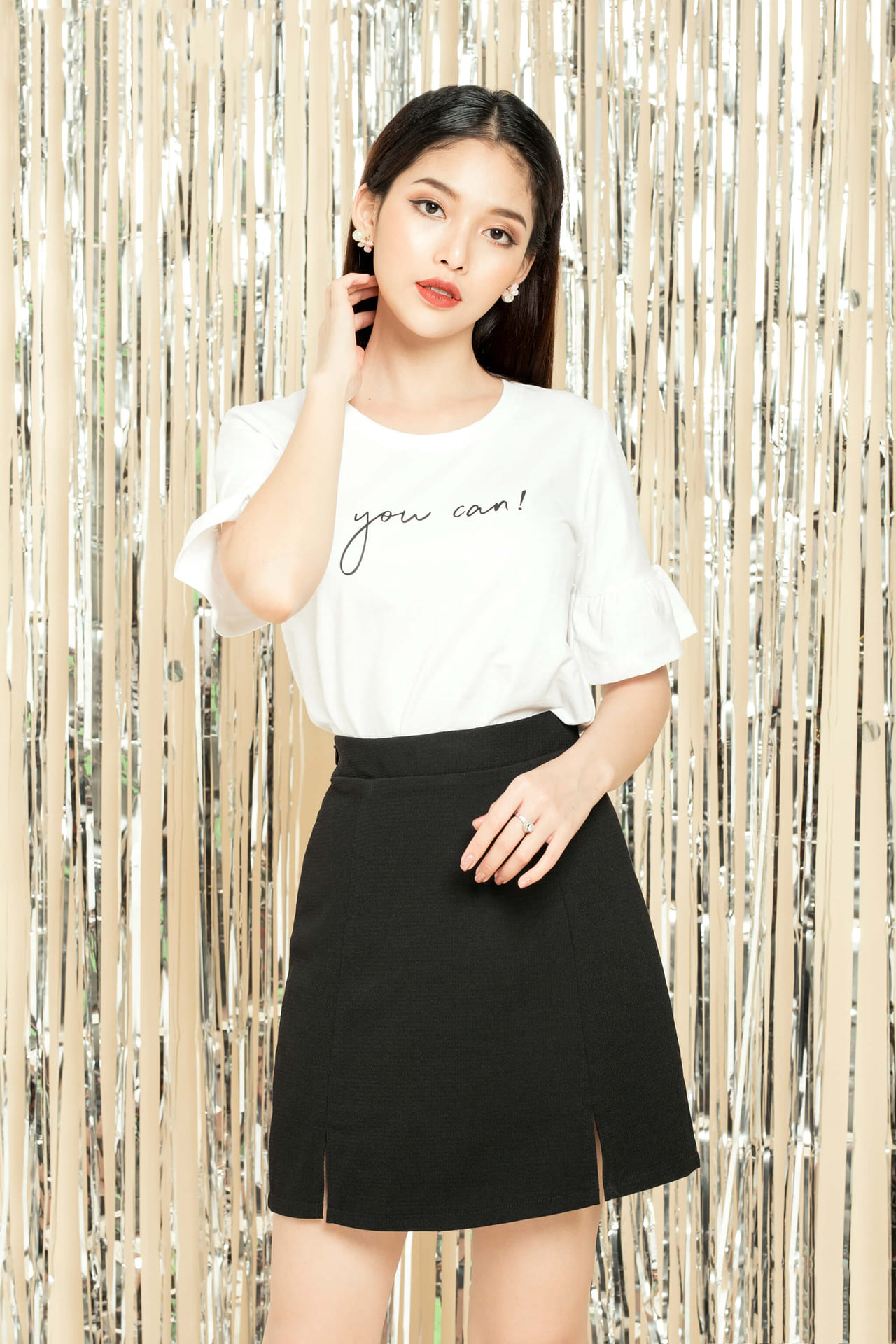 Áo Pull là gì ? Mẫu áo Pull nam nữ trắng dài tay có cổ - Atlan
