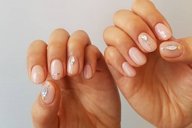 bộ nail đính kim loại