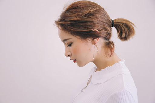 Tóc đuôi gà nữ