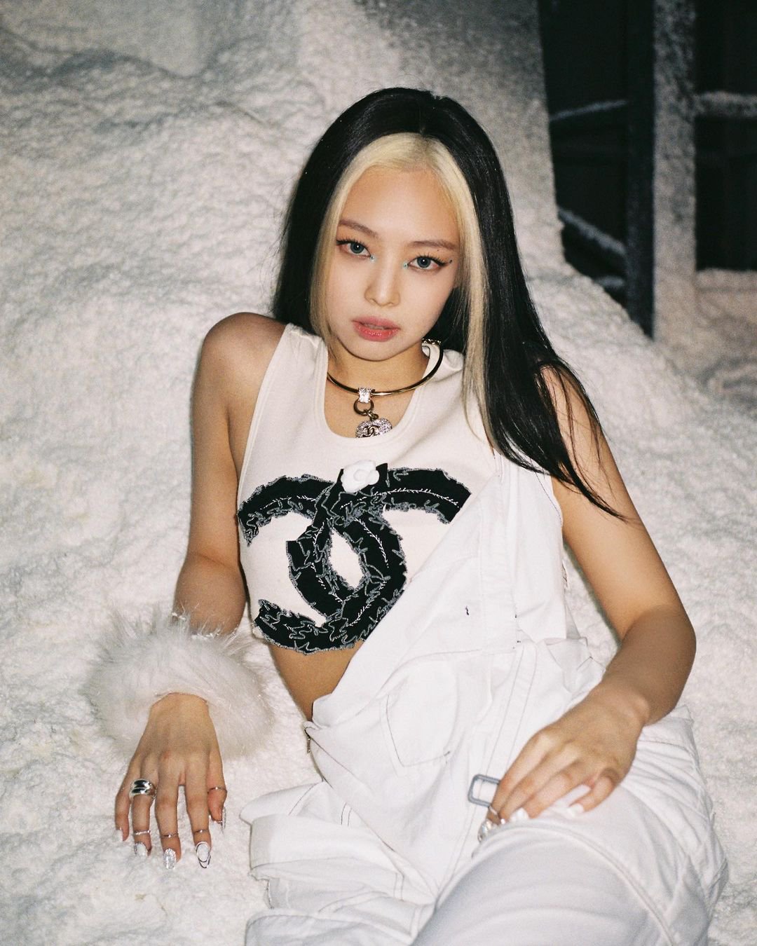 Muốn Có Màu Tóc Của Jennie Blackpink ) Xuất Hiện Với Tóc Mái Gây Bão Toàn Cầu