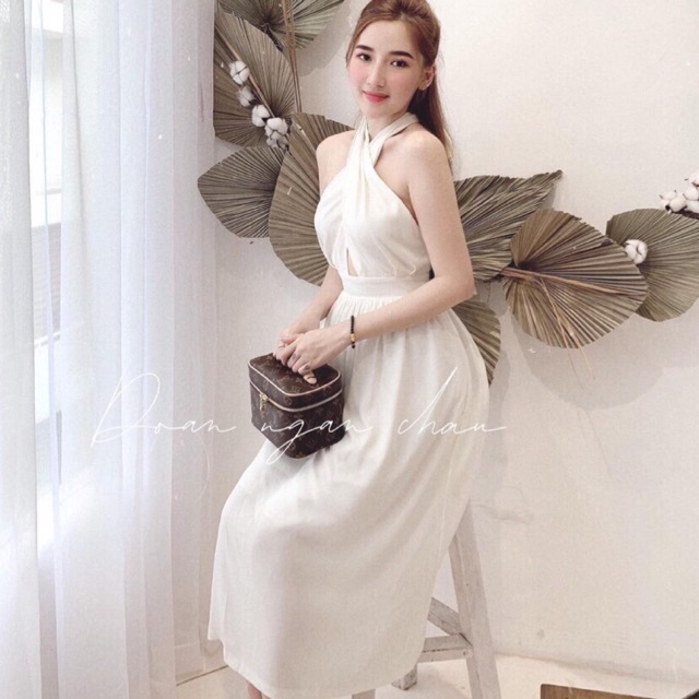 HOT] Váy dáng dài buộc cổ yếm nơ chiết eo nhẹ xinh xinh | Shopee Việt Nam