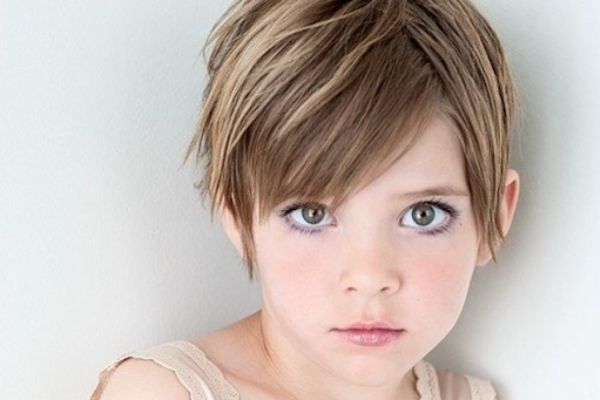 Mái tóc ngắn siêu đáng yêu