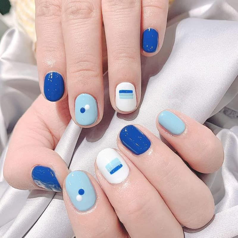 Mẫu nail 4 sắc xanh mát lạnh