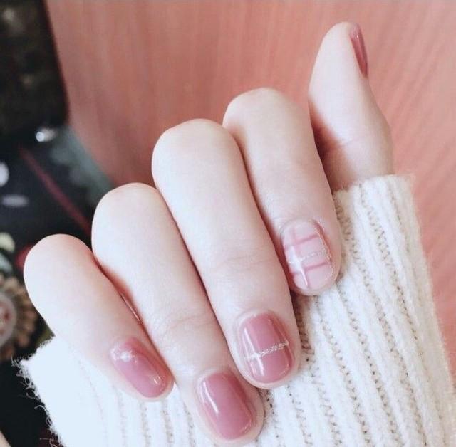 Màu nail đa dạng