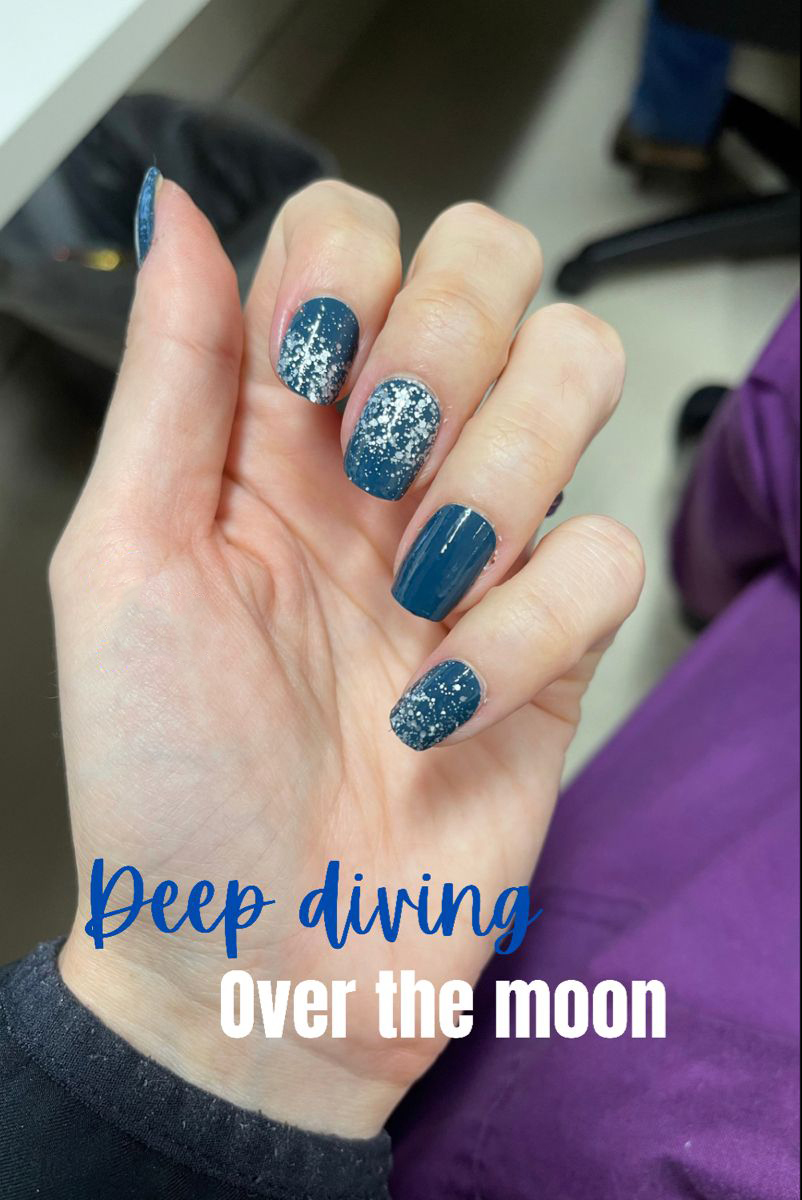 Mẫu nail màu xanh dương nhạt đẹp nhất