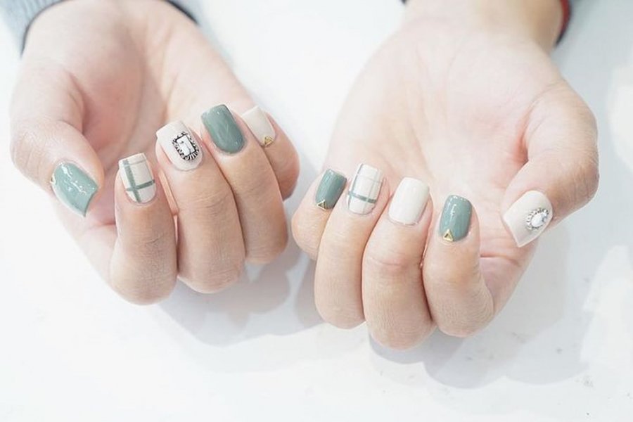 Mẫu nail xanh đẹp mê li cho các nàng sành điệu