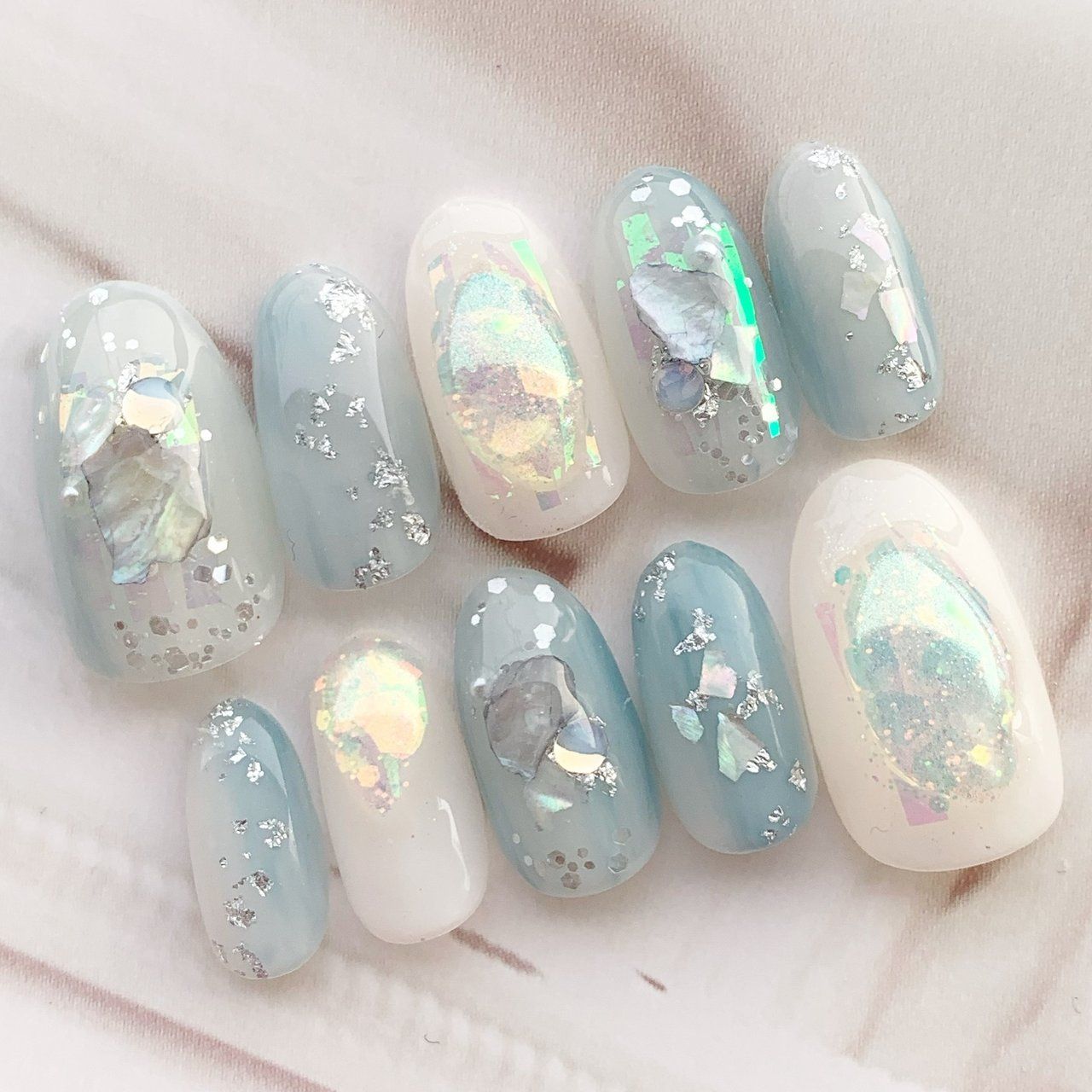Mẫu nail xanh đẹp, sang trọng