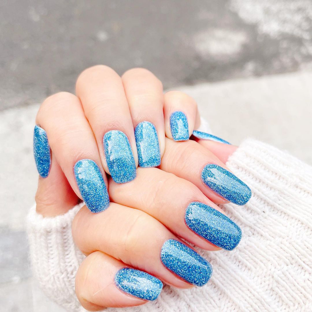 Mẫu nail xanh dương nhạt hot nhất