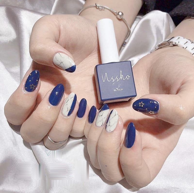 Mẫu nail xanh dương tươi mới, mát mẻ