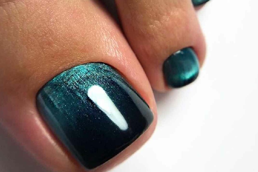 Mẫu nail xanh đen độc lạ