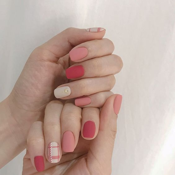 Màu son móng tay pastel dễ thương