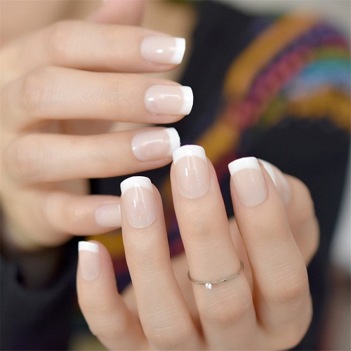 Mẫu móng tay đẹp nhẹ nhàng, đơn giản, dễ thương, cá tính cho nàng đi làm, đi học