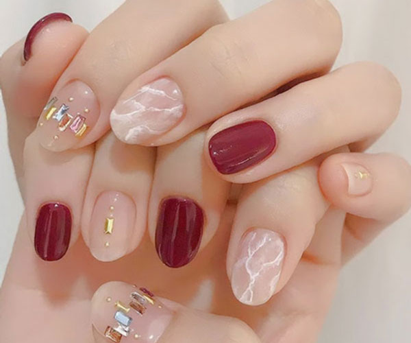 nail ẩn hoa khô đính đá xinh