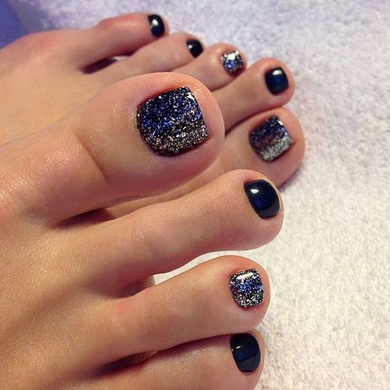 Mẫu nail Galaxy cho nàng da ngăm