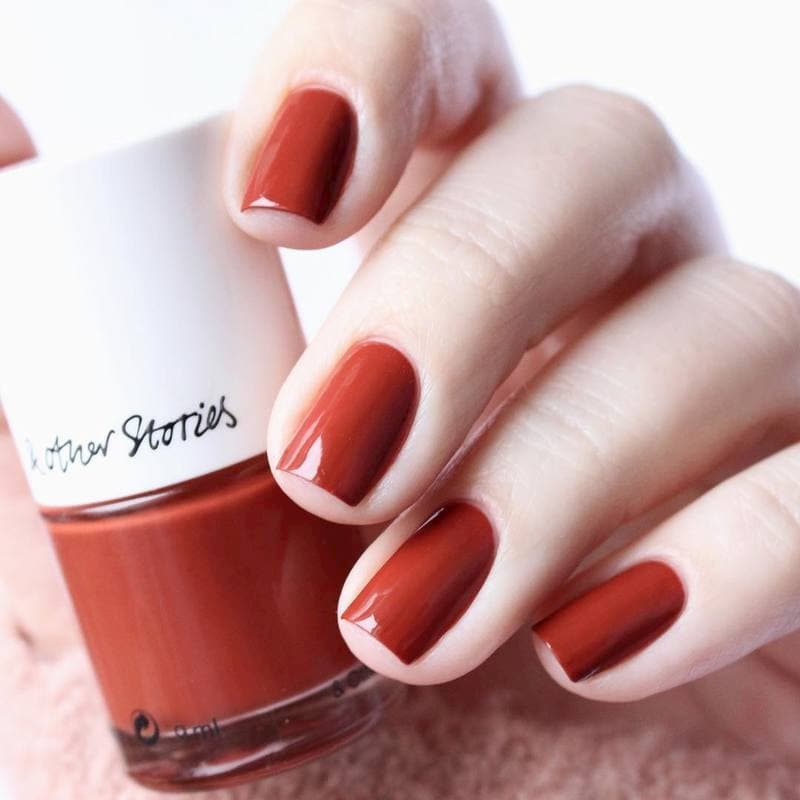 Mẫu nail màu đỏ cam