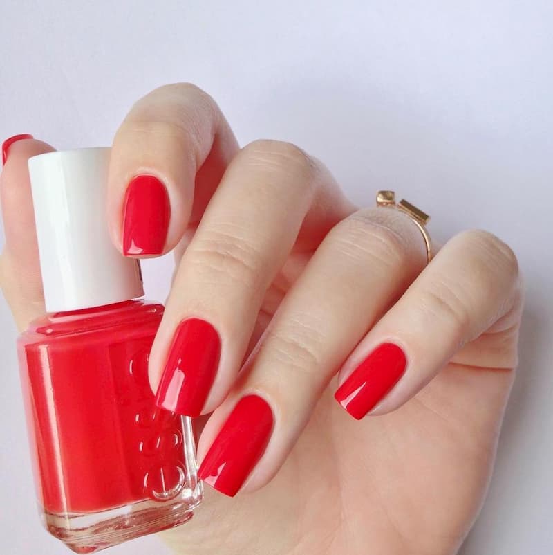 Mẫu nail màu đỏ cam