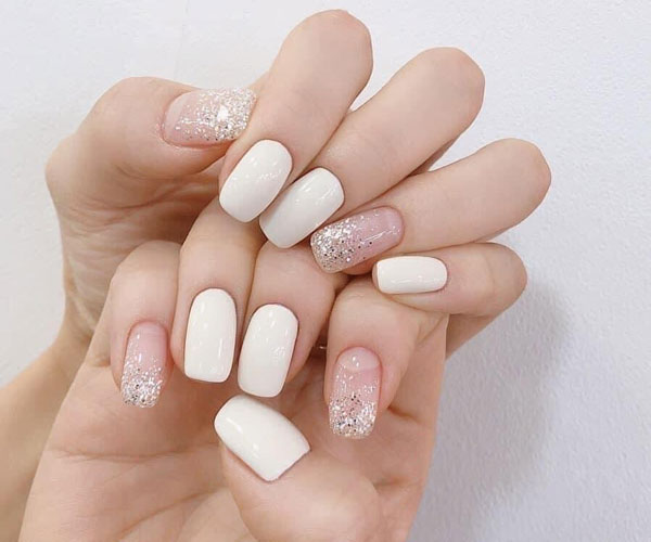 nail màu trắng sữa đẹp