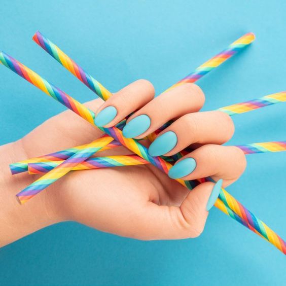 Mẫu nail màu xanh pastel khiến nàng mê mẩn không thôi