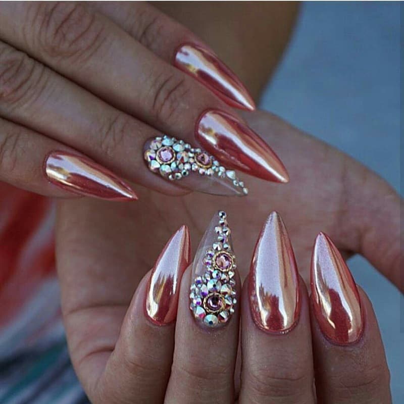 Nail móng nhọn tráng gương cuốn hút