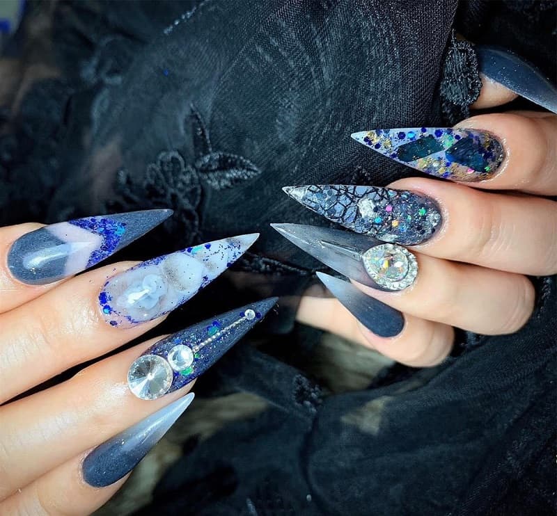 Nail móng nhọn xà cừ ẩn kiêu sa