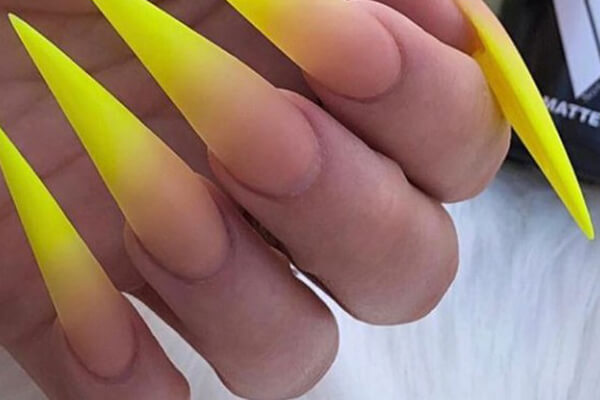 nail nhọn vàng đẹp