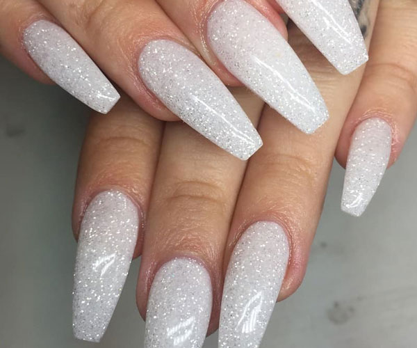 nail trắng kim tuyến đẹp